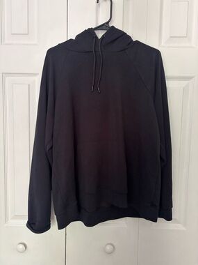 Women's Black Pullover Hoodie Sweatshirt - Classic Everyday Hoodie